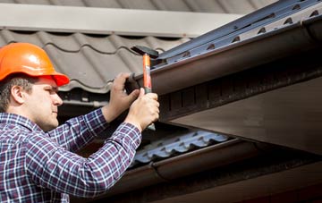 gutter repair Graby, Lincolnshire